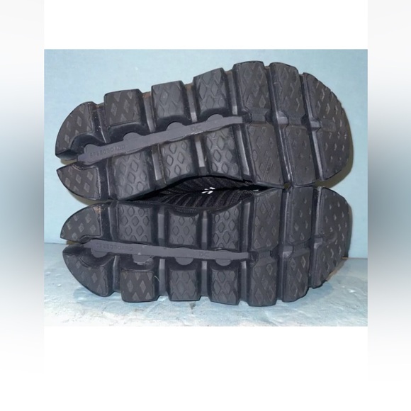 ON Cloud Swift 3 Running Shoes Black — Women’s Size 6.5 - Picture 5 of 7